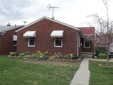 1st image of 22205 Cedar St