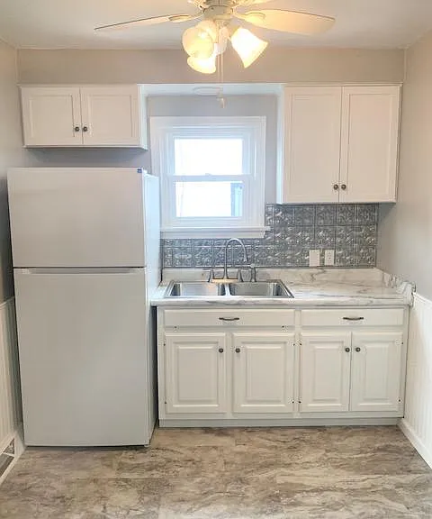 437 Ruby Ave — Photo 3