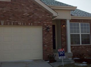 2356 Fourlakes Dr, Belleville, IL 62220