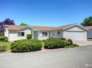 1 Crystal Pl E, Omak, WA 98841