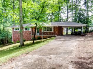 2665 Creekview Dr SW, Marietta, GA 30008