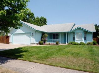 695 Woodland Acres Ln, Eugene, OR 97402