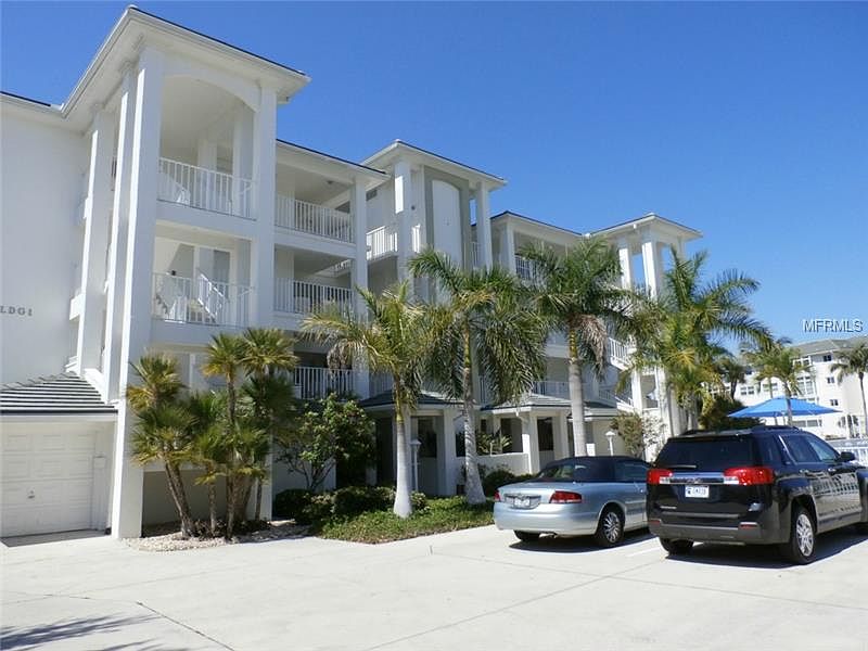 1st image of 130 Breakers Ct Building 1