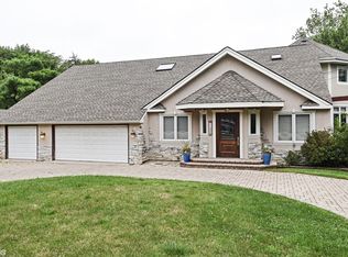 11320 73rd Pl, Burr Ridge, IL 60527