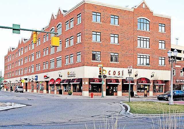 1st image of 220 E Mac Ave #318