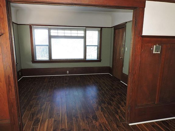 5th image of 1515 22nd St APT 4