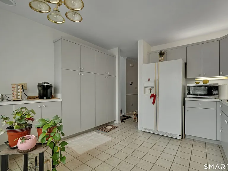12 Boulevard Dr #24-145 — Photo 7