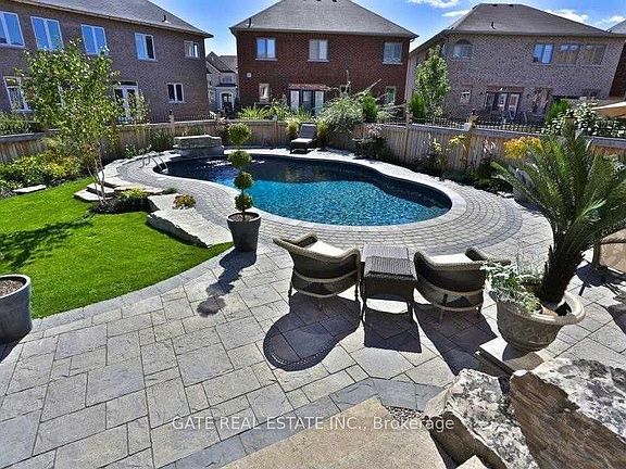 3rd image of 4622 Ethel Rd