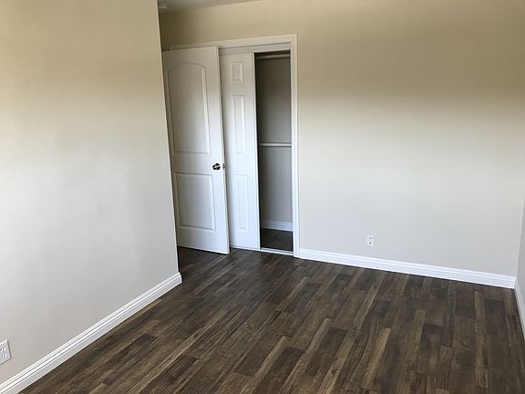 3rd image of 201 S Oak Knoll Ave APT 9