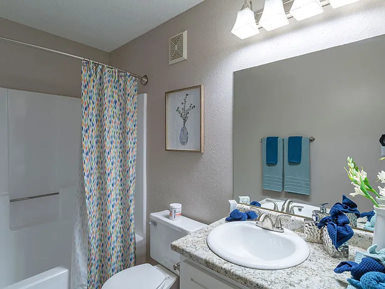 Kessler Point Apartment Homes — Photo 36