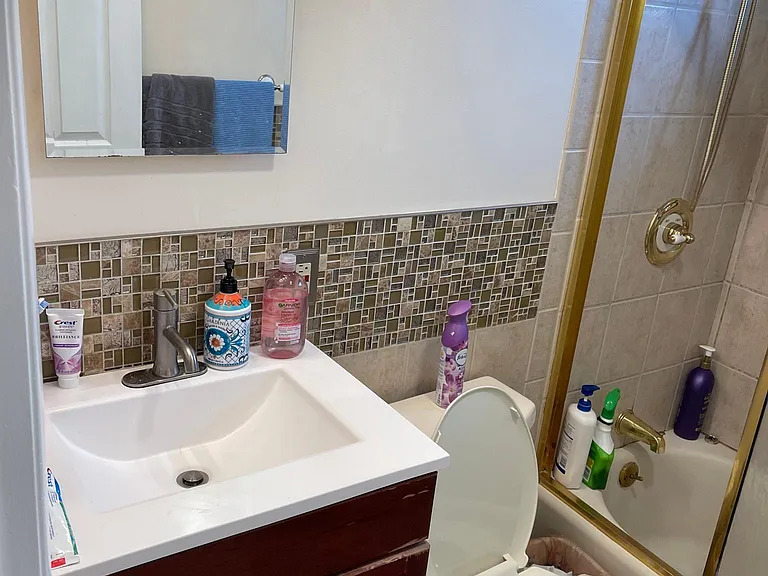 12836 Pomona Dr — Photo 19