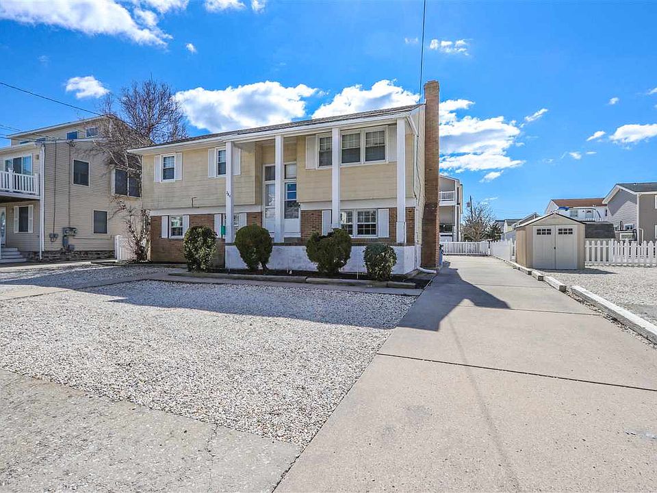 2nd image of 384 40th St