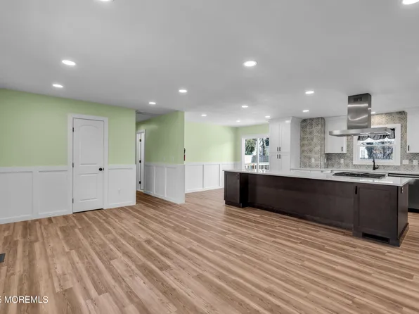 537 Ocean Avenue, Beachwood, NJ 08722