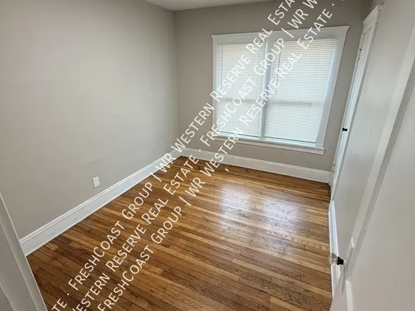 3489 W 105th St Floor 2, Cleveland, OH 44111