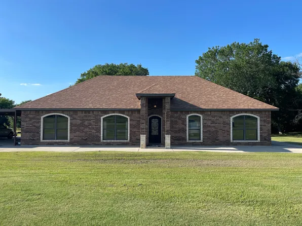 2102 Rodeo Rd, Durant, OK 74701