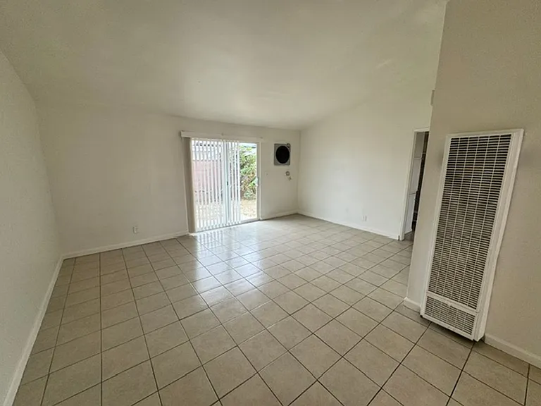 44733 Foxton Ave — Photo 6