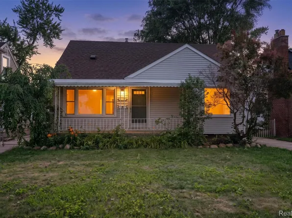 18641 Sumner St, Redford, MI 48240