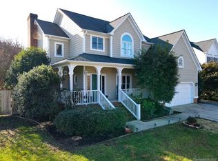 908 38th Ave NE, Hickory, NC 28601