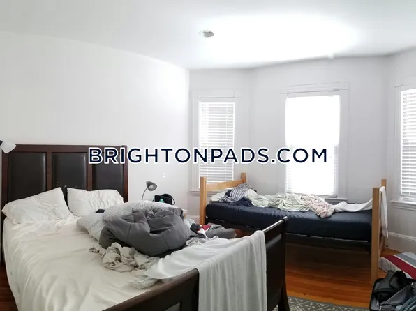 29 Brackett St #2, Brighton, MA 02135