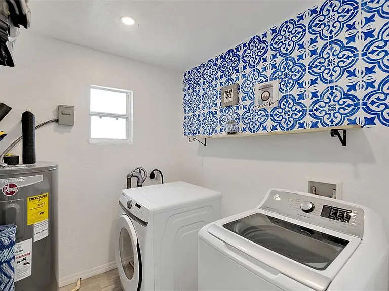4731 W Montgomery Ave — Photo 30