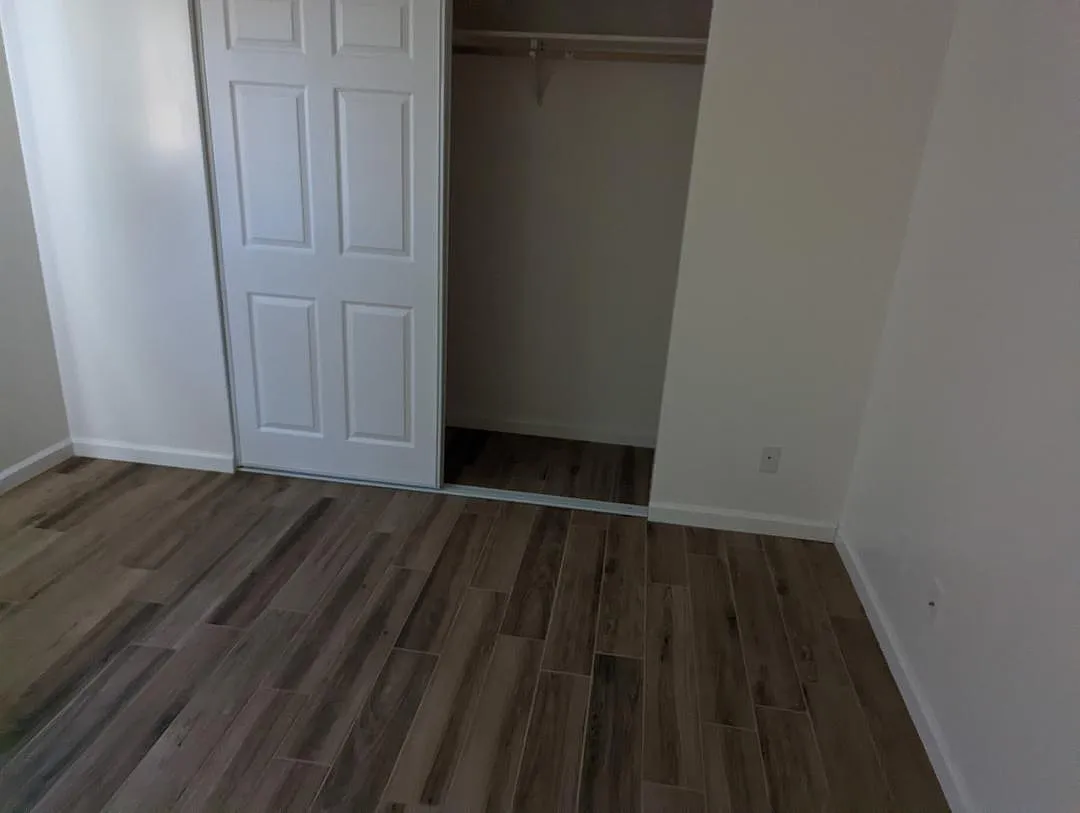 2 bed, 700 sqft, $2,000 — Photo 3