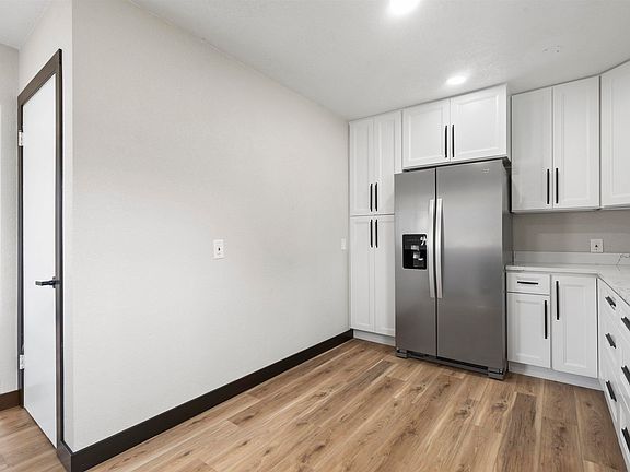 4th image of 1521 Orchard Dr