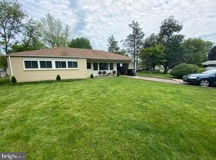 4395 Garfield Ln, Feasterville Trevose, PA 19053