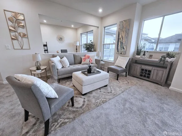 600 Baltic Cir Unit 632, Redwood City, CA 94065