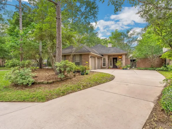 30 Vista Cove Cir, Spring, TX 77381