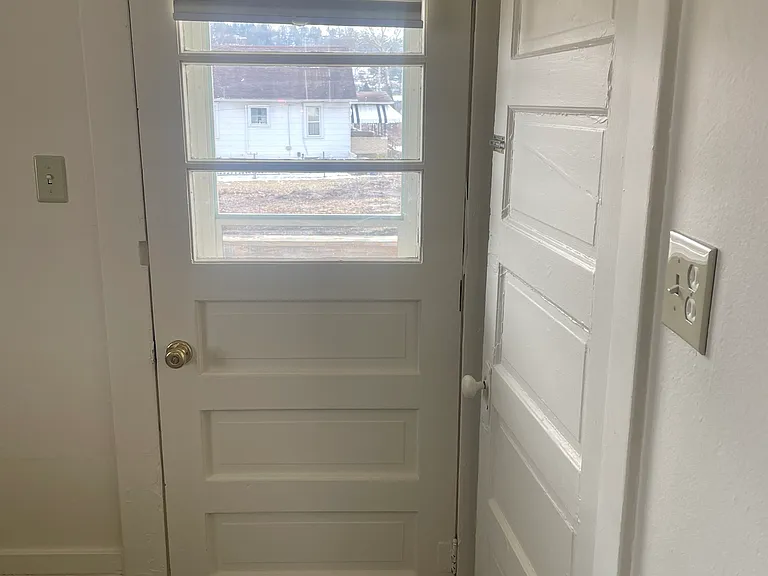 2313 Sheffield Rd — Photo 10