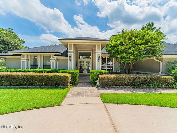 3rd image of 3671 WINGED FOOT Circle