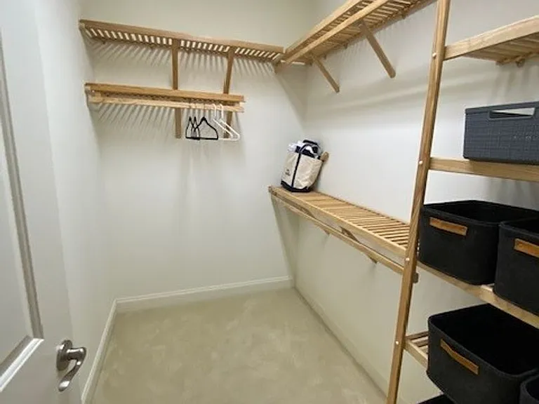 1333 Garden Springs Ct — Photo 32