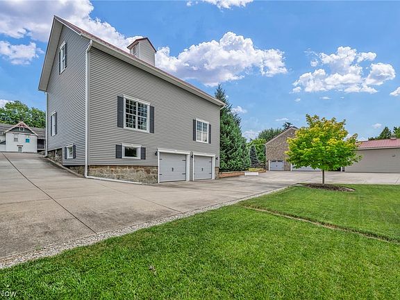 5th image of 45002 Middle Ridge Rd