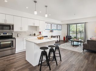 171 Kortright Rd W #109, Guelph, ON N1G0G4