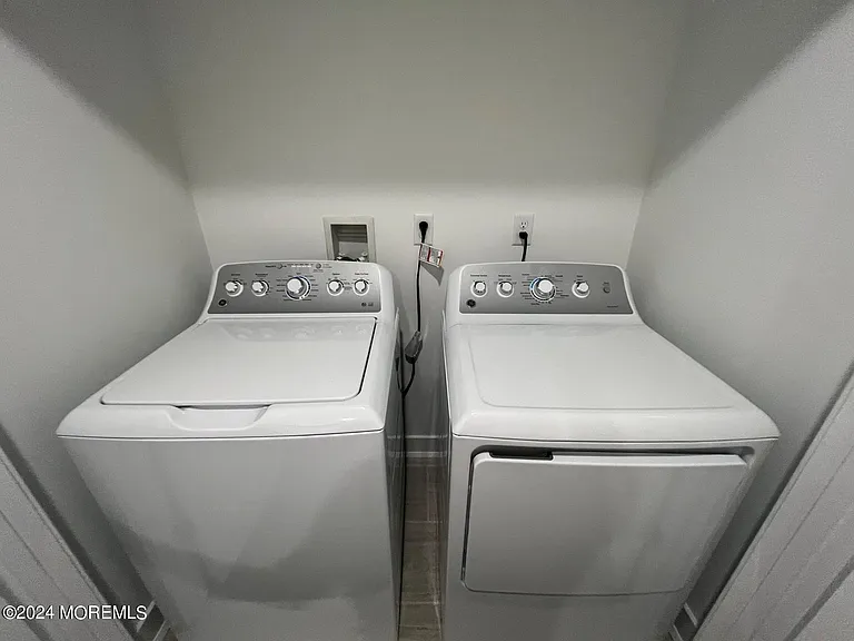 35 Crimson Dr — Photo 14