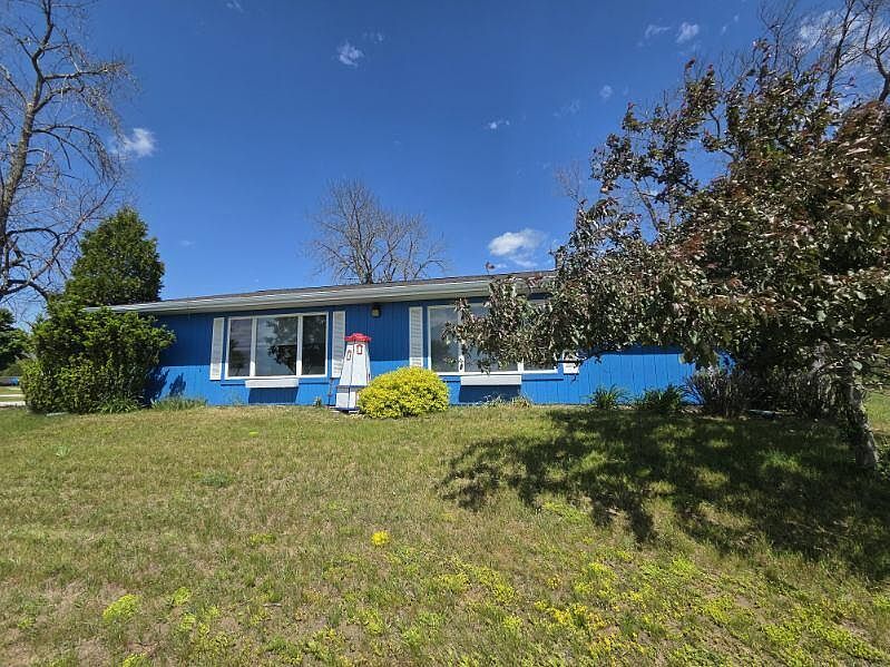 1st image of 4020 Memorial DRIVE