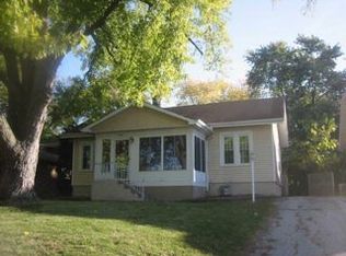 15305 Lamon Ave, Oak Forest, IL 60452