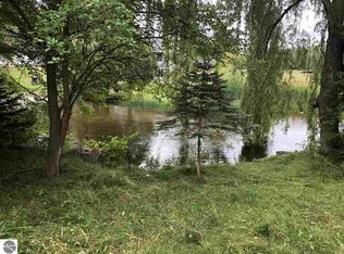 1172 Summers Ln, Weidman, MI 48893