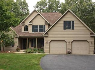 1680 Mitchell Ct, Adrian, MI 49221