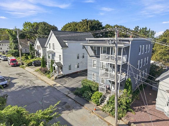 2nd image of 17 Regan St