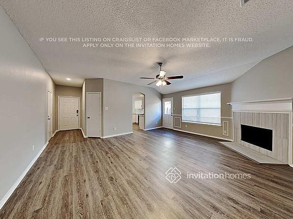 3rd image of 749 Eagle Dr