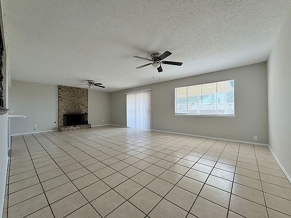 4th image of 10200 Galahad Way