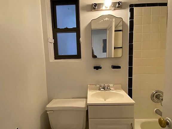 5th image of 348 E 62nd St #4B