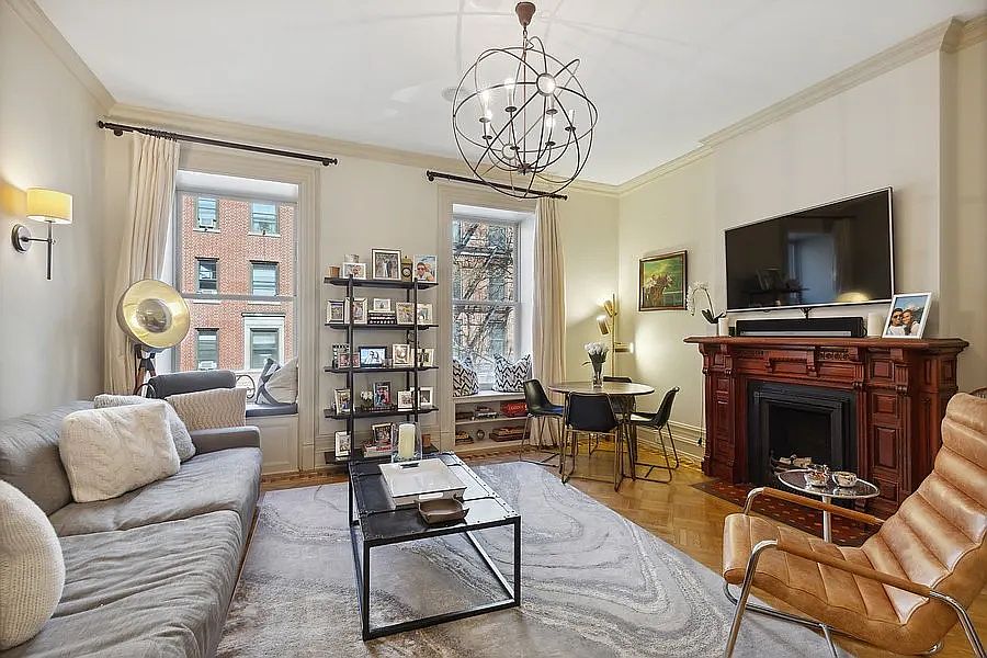 1st image of 140 W 16th St APT 2E