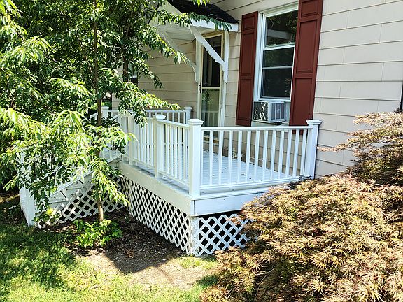 5th image of 3484 Boudinot Ave