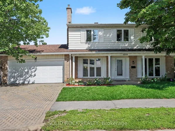 1599 Featherston Dr, Ottawa, ON K1H 6N9