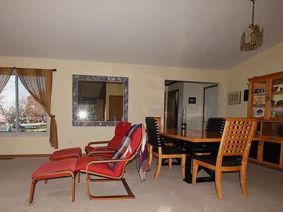 4th image of 25164 W Academy Ct