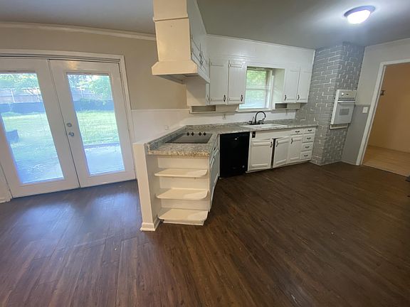 2nd image of 7232 Meadowbrook Dr