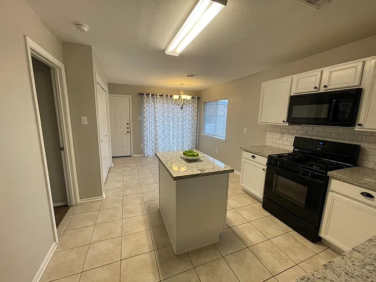 1603 Nichole Woods Dr — Photo 14