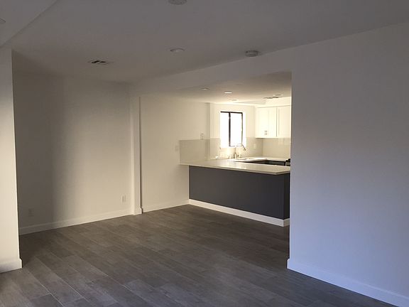 2nd image of 1132 18th St #1132